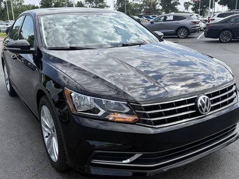 Used 2019 Volkswagen Passat 2.0T Wolfsburg w/ Wheels & Sunroof Package FWD image 2