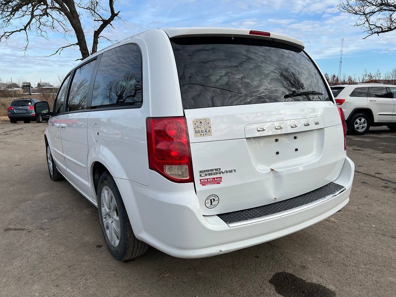Used 2017 Dodge Grand Caravan SE FWD image 8