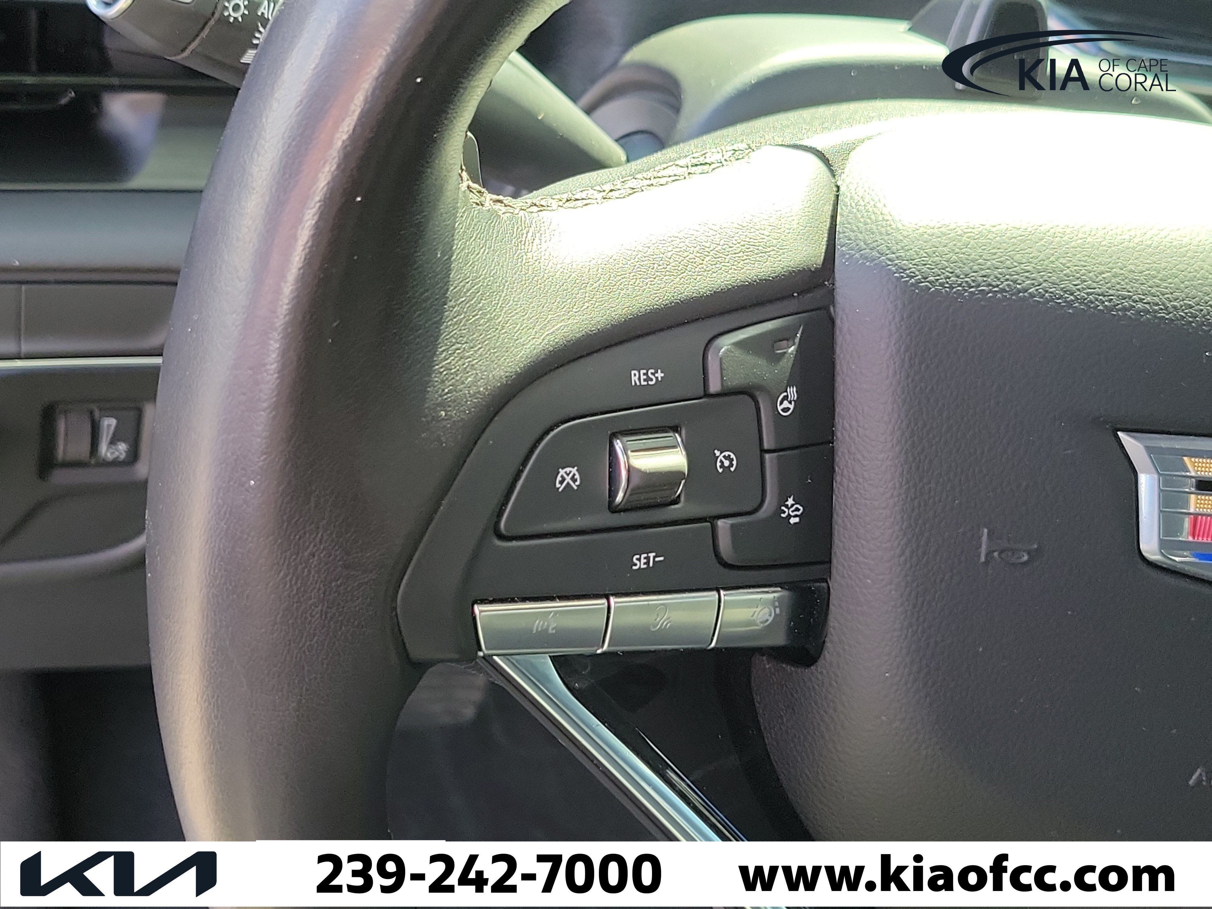 Used 2023 Cadillac Escalade Sport AWD/4WD image 26