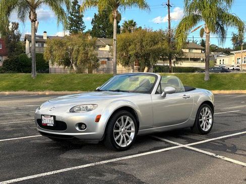 Used 2006 MAZDA MX-5 Miata Sport w/ Suspension Pkg image 15