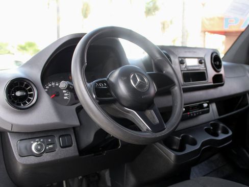 Used 2019 Mercedes-Benz Sprinter 144 Cargo image 14