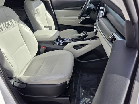 Used 2020 Kia Telluride S w/ S 8 Passenger Seating Package image 18
