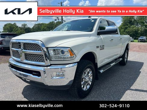 Used 2018 RAM 2500 Laramie image 1