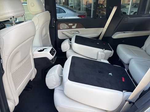 New 2025 Mercedes-Benz GLS 450 4MATIC image 20