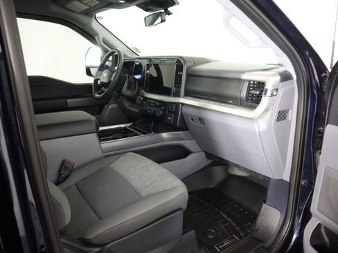 Certified 2025 Ford F250 XLT w/ Tremor Off-Road Package image 72
