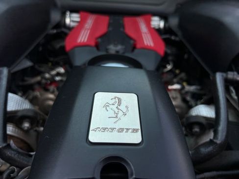 Used 2016 Ferrari 488 GTB image 38