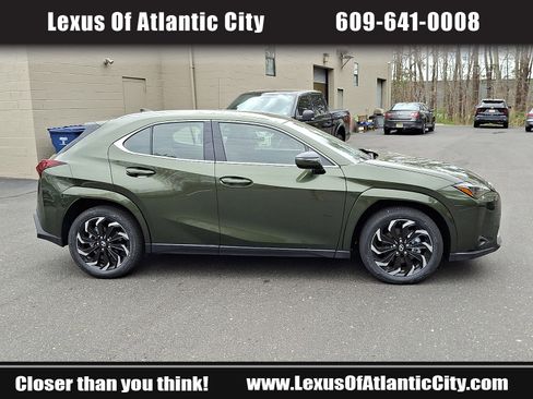 Certified 2025 Lexus UX 300h AWD w/ Accessory Package (Z2) image 7