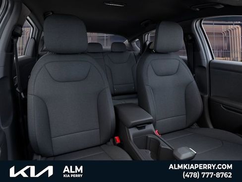 New 2026 Kia K4 LXS image 15