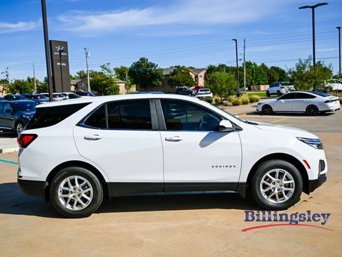 Used 2023 Chevrolet Equinox LT w/ LPO, Floor Liner Package image 6