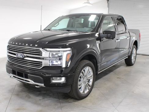 Used 2024 Ford F150 Platinum w/ Equipment Group 703A Plus AWD/4WD image 4