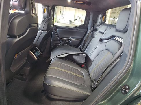 Used 2024 Rivian R1T Adventure AWD/4WD image 14
