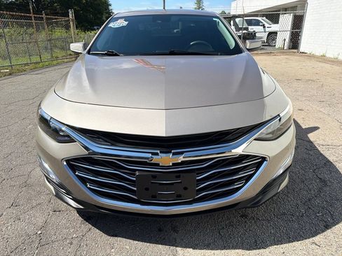Used 2025 Chevrolet Malibu LS FWD image 7