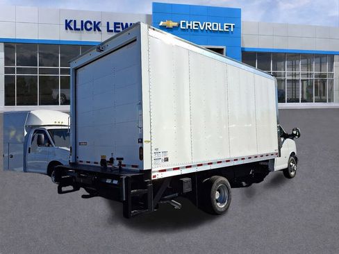 New 2025 Chevrolet Express 3500 w/ Power Convenience Package image 5