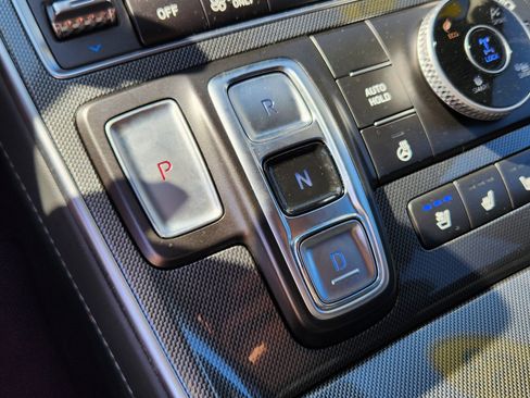 Certified 2023 Hyundai Santa Fe Limited image 23