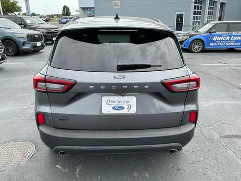 Used 2025 Ford Escape ST-Line Select AWD/4WD image 5