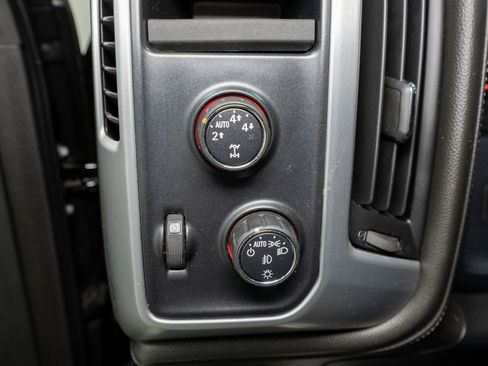 Used 2016 GMC Sierra 1500 SLE w/ SLE Value Package image 27