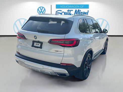Used 2022 BMW X5 xDrive40i w/ Executive Package AWD/4WD image 7