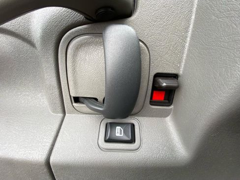 Used 2024 GMC Savana 2500 w/ Driver Convenience Package image 27