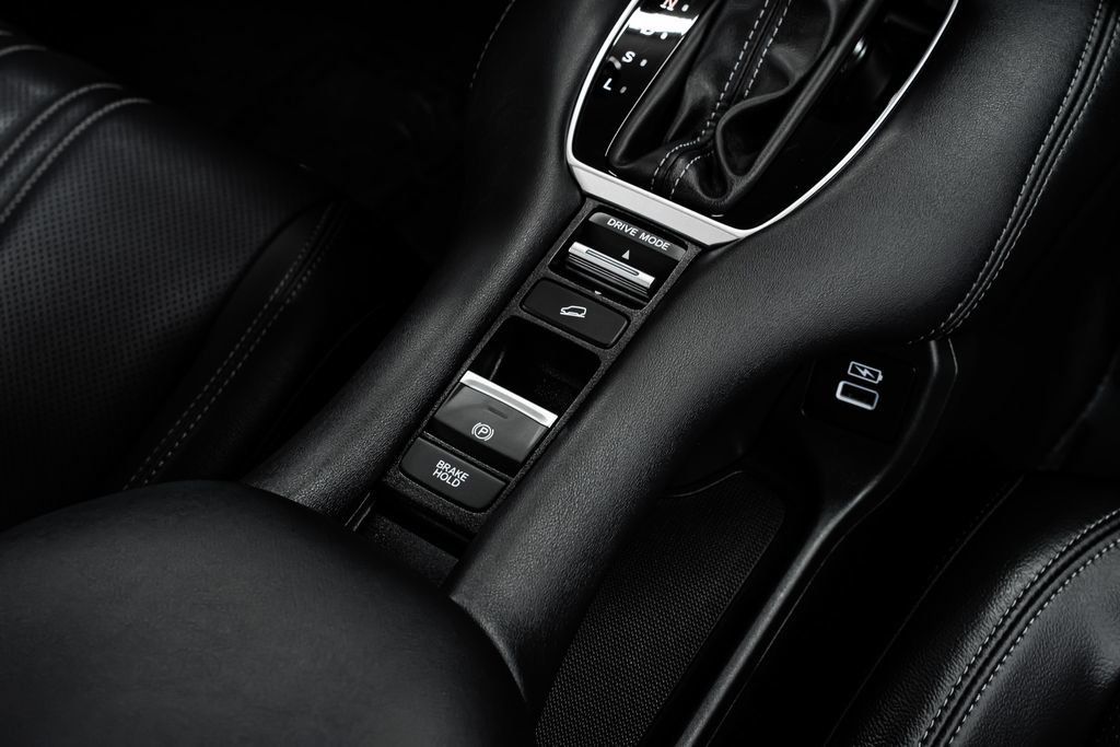 Used 2023 Honda HR-V EX-L image 27
