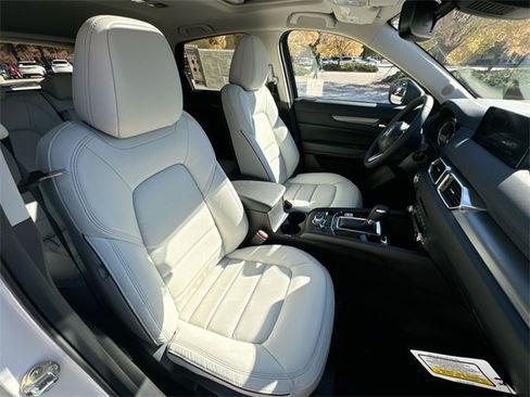 New 2025 MAZDA CX-5 AWD 2.5 S w/ Preferred Package image 27