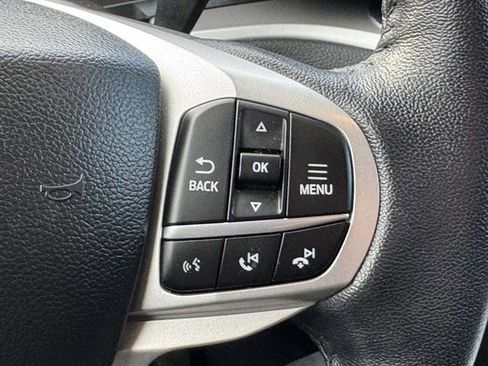 Used 2022 Ford Explorer XLT image 13
