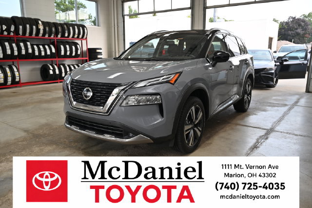 Used 2021 Nissan Rogue Platinum FWD image 1