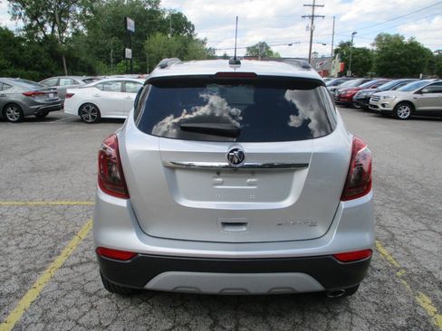 Used 2019 Buick Encore Essence w/ Experience Buick Package AWD/4WD image 12