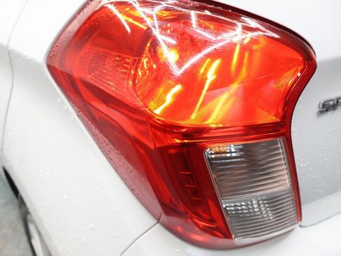 Used 2021 Chevrolet Spark LT image 26