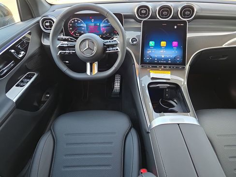 Used 2026 Mercedes-Benz GLC 300 GLC 300 image 15