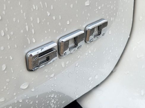 Certified 2023 Cadillac Escalade Premium Luxury w/ Performance Package AWD/4WD image 30