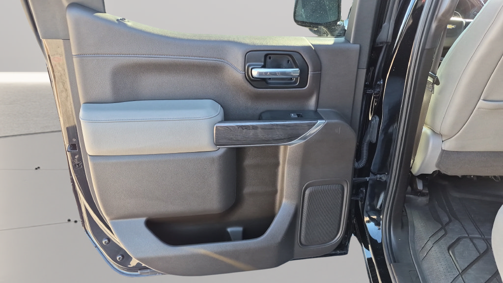 Used 2020 Chevrolet Silverado 1500 LTZ w/ LTZ Texas Edition RWD image 24