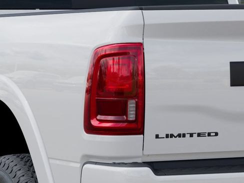 New 2026 RAM 2500 Limited AWD/4WD image 10