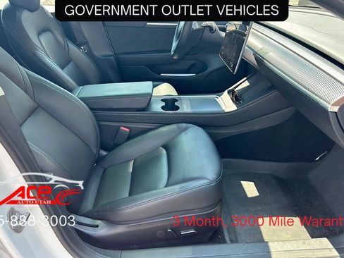 Used 2022 Tesla Model 3 Performance AWD/4WD image 17