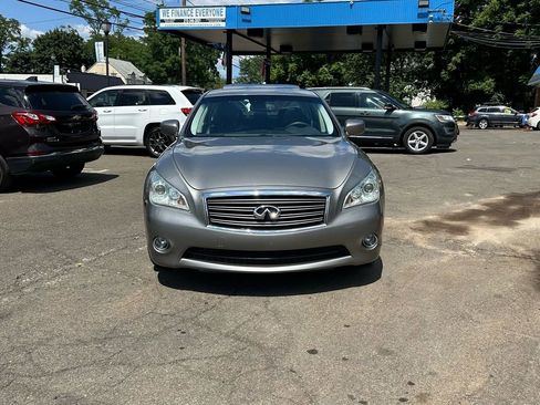 Used 2013 INFINITI M37 w/ Premium Pkg image 8