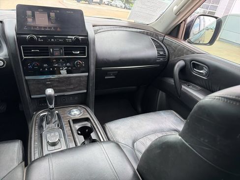 Used 2022 Nissan Armada Platinum w/ Captain's Chairs Package RWD image 20