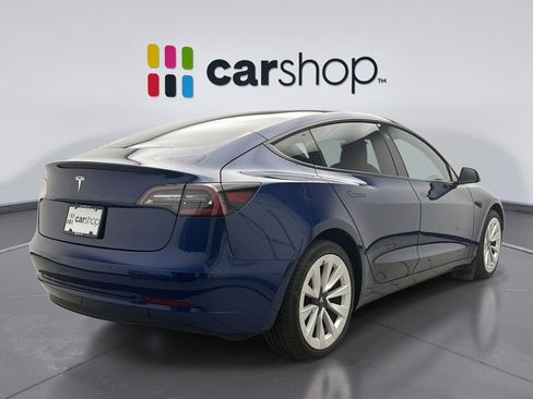Used 2021 Tesla Model 3 Standard Range Plus image 5