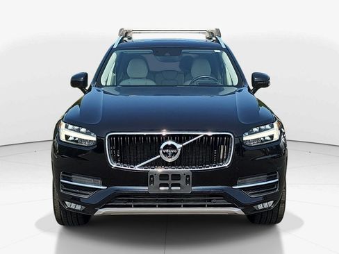 Used 2018 Volvo XC90 T5 Momentum w/ Convenience Package AWD/4WD image 9