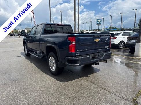 Used 2023 Chevrolet Silverado 3500 High Country w/ Z71 Off-Road Package AWD/4WD image 5