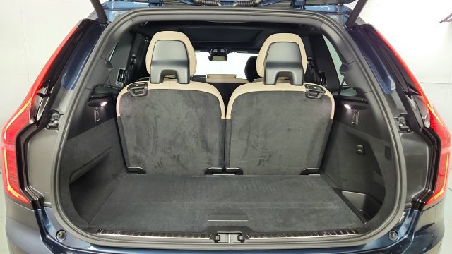 Used 2027 Volvo XC90 B6 Plus AWD/4WD image 43
