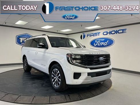 Used 2025 Ford Expedition Max Platinum AWD/4WD image 1