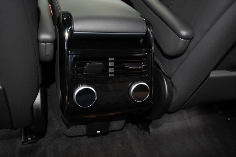 Used 2026 Land Rover Range Rover Sport Dynamic SE AWD/4WD image 23
