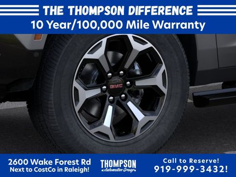 New 2026 GMC Yukon AT4 Ultimate AWD/4WD image 12