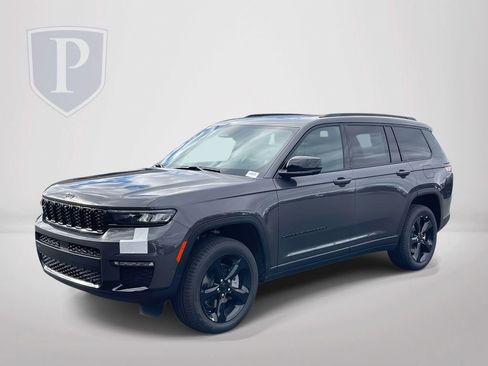 New 2025 Jeep Grand Cherokee L Limited w/ Luxury Tech Group II image 4