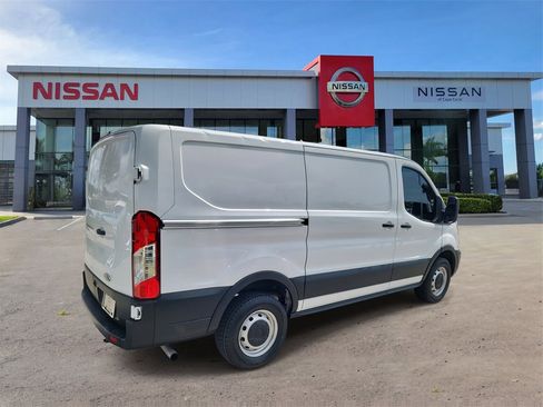 Used 2023 Ford Transit 250 Low Roof image 4