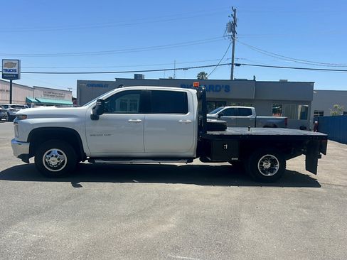 Used 2023 Chevrolet Silverado 3500 LT w/ Convenience Package AWD/4WD image 6