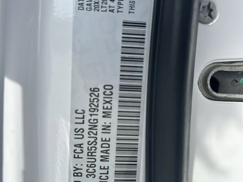 Used 2022 RAM 2500 Limited image 11