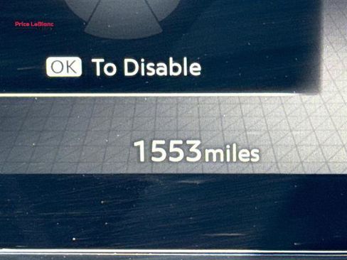 Certified 2025 Nissan Kicks SR FWD image 27