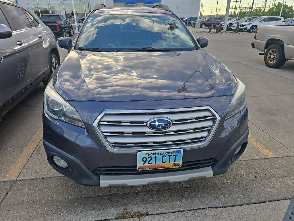 Used 2015 Subaru Outback 2.5i Limited AWD/4WD image 7