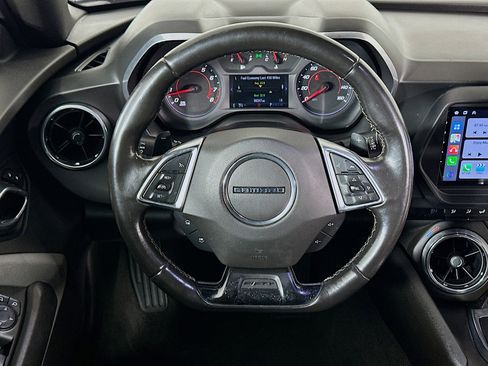 Used 2017 Chevrolet Camaro LT RWD image 17
