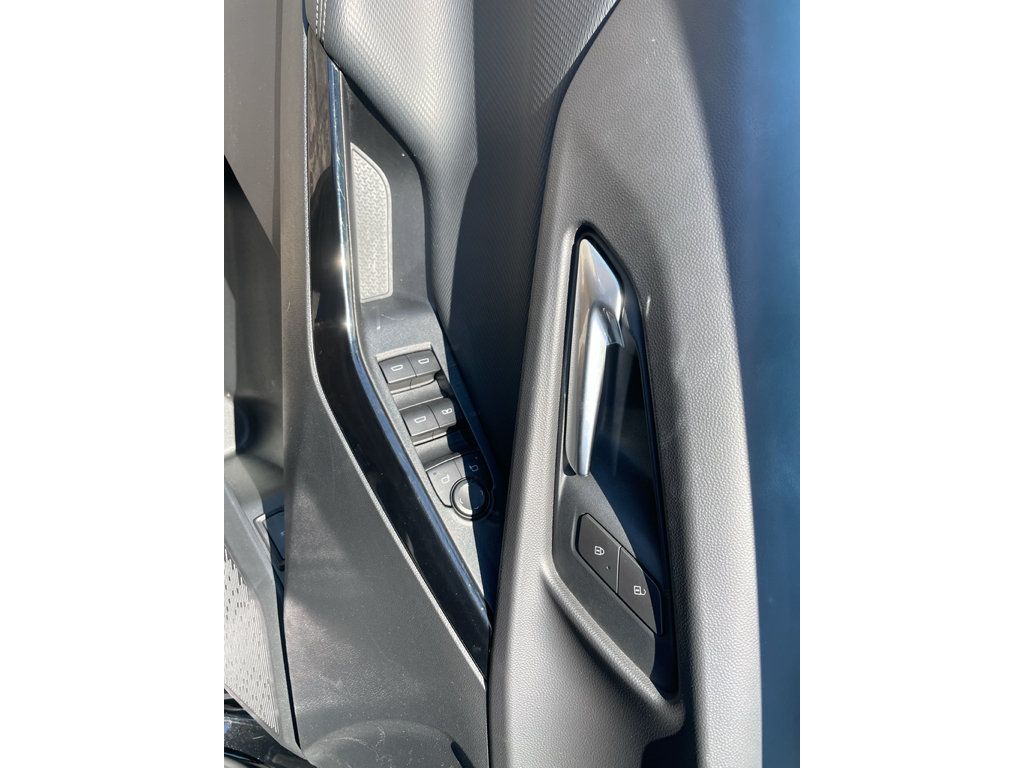 Certified 2026 Chevrolet Equinox LT w/ Convenience Package II FWD image 17